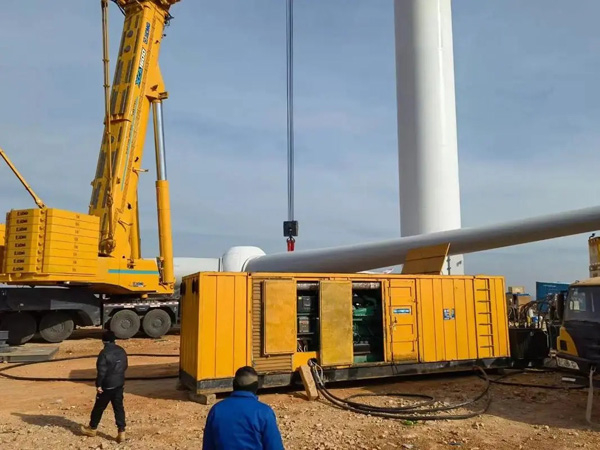 矿区空气滤清器堵塞的故障灯是什么样的？